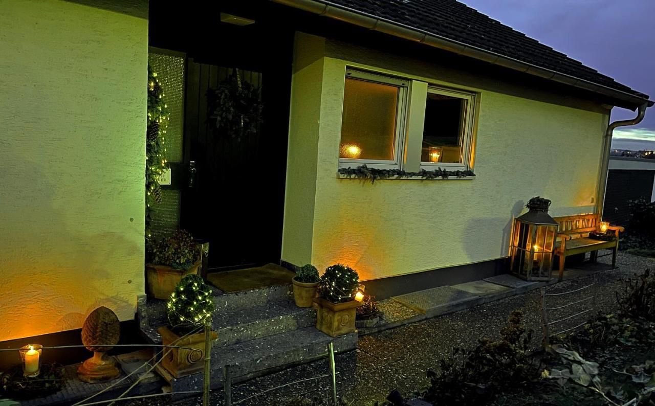 Appartement Region Esslingen - Naehe Messe - Flughafen - Stuttgart - Wohnen Und Arbeiten Auf Zeit In 120M2 Wohlfuehlatmosphaere - Ab 3 Uebernachtungen - Geeignet Fuer 4 Pers Incl Kinder - Beistellbett Moeglich - Kinder Und Tiere Willkommen - Garage F Altbach Exterior foto